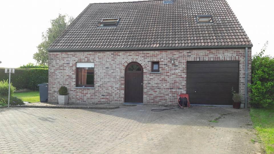 Tournai Apartment | At the Villa