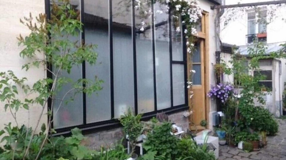 Quartier Sainte-Marguerite Apartment | Atelier d'artiste/artist loft/35m2