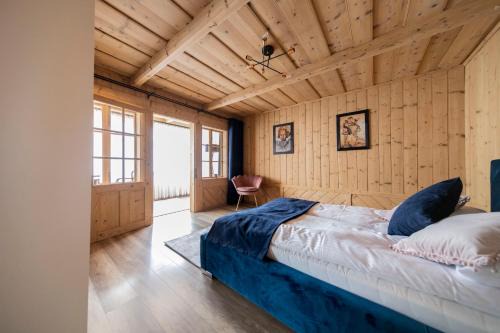 Poronin Apartment | Atelier Jana Kasprowicza SAUNA&JACUZZI
