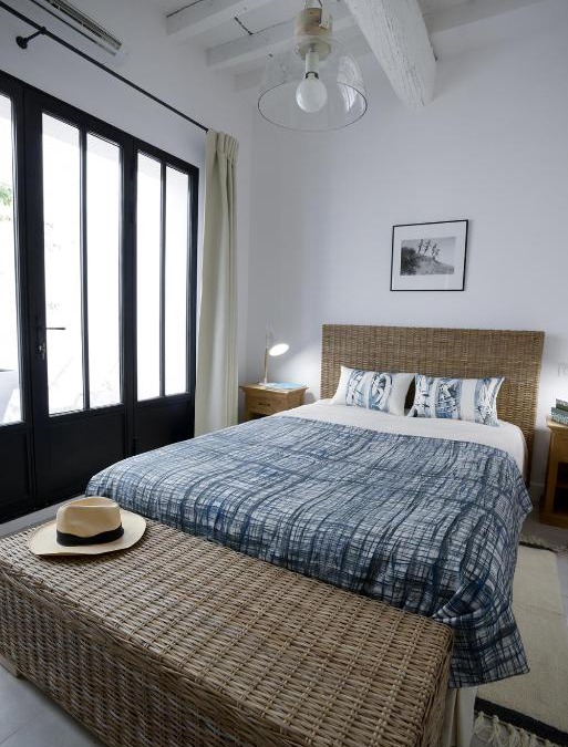 Arles City Centre Apartment | Atelier sur cour (Au pied des Arènes)