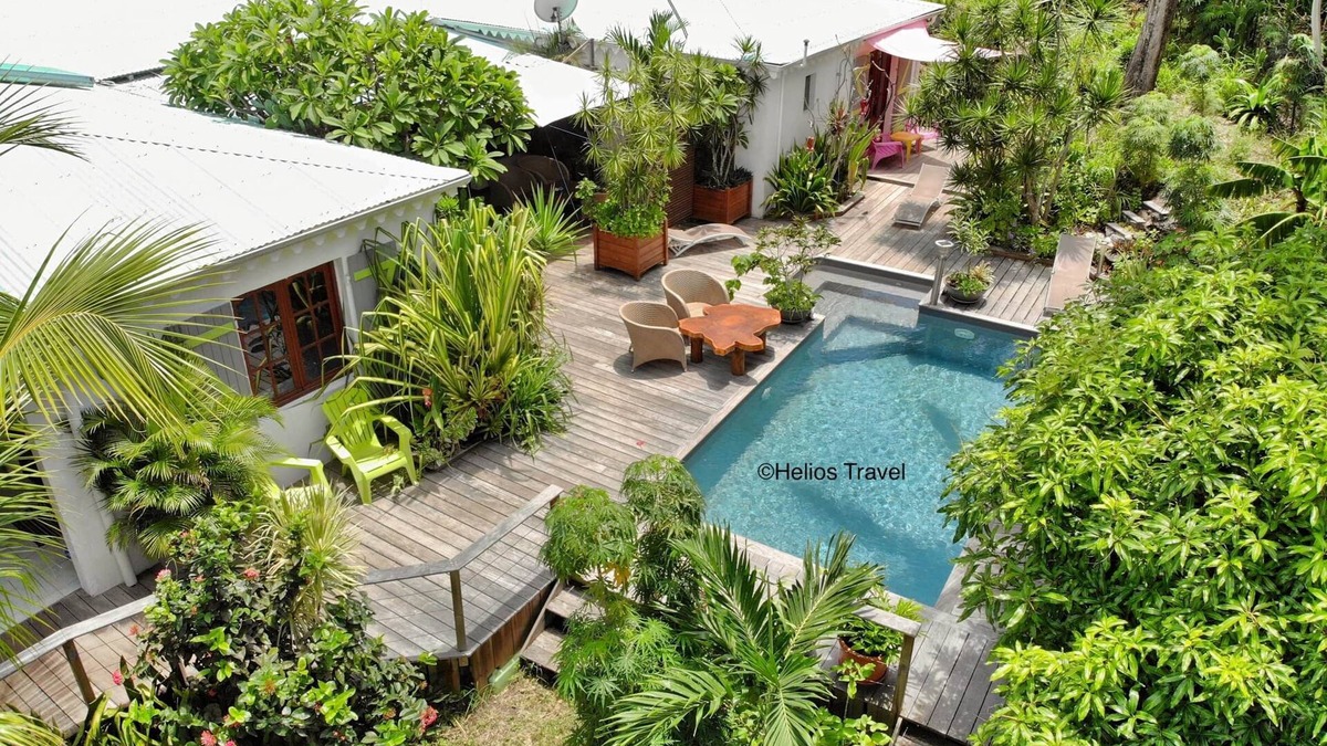 Bas Vent House | Atemoya lodges. Swimming pool, beach 400 m., Fleur de Canne (2/4p) A/C, pool, garden, beach 400m