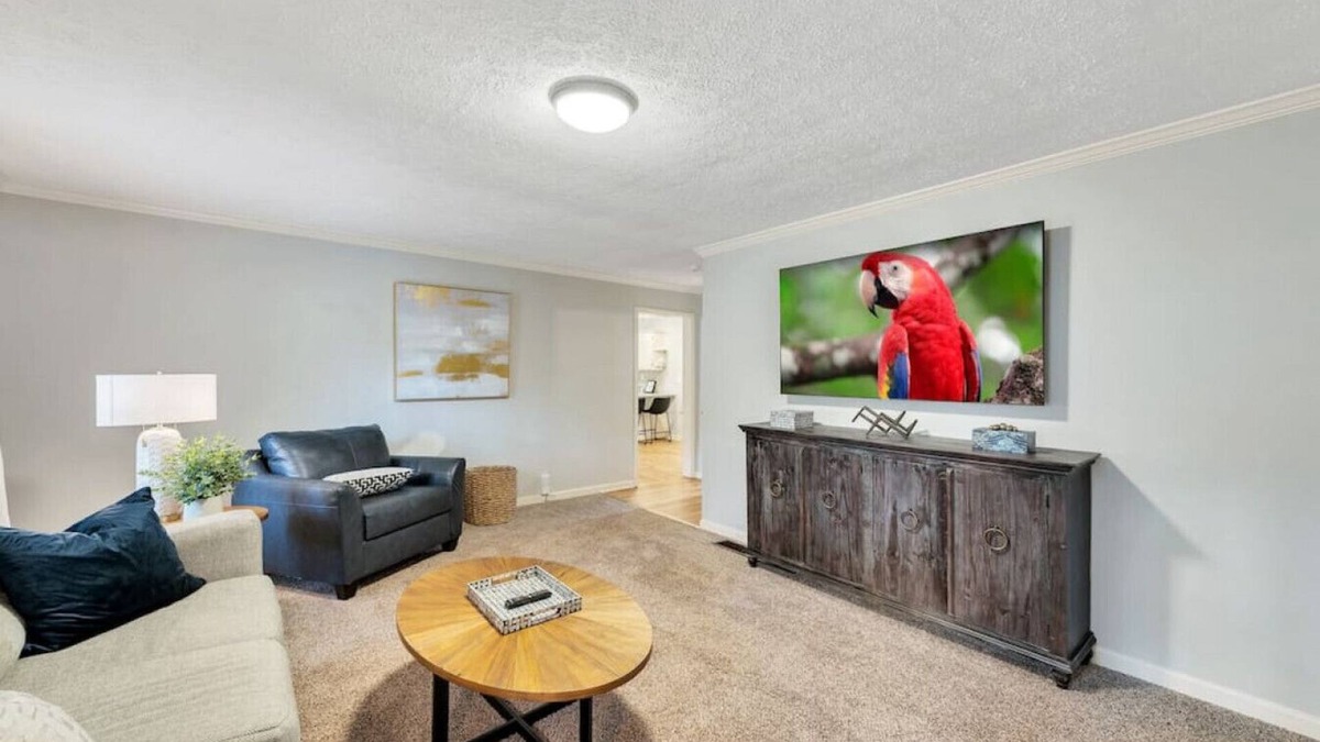 Woodstock House | ATH - Woodstock - 4BR - Pet Friendly -Fenced (wiley)