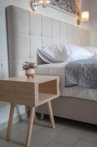 Skiathos Hotel | ATHANASIA APARTMENTS