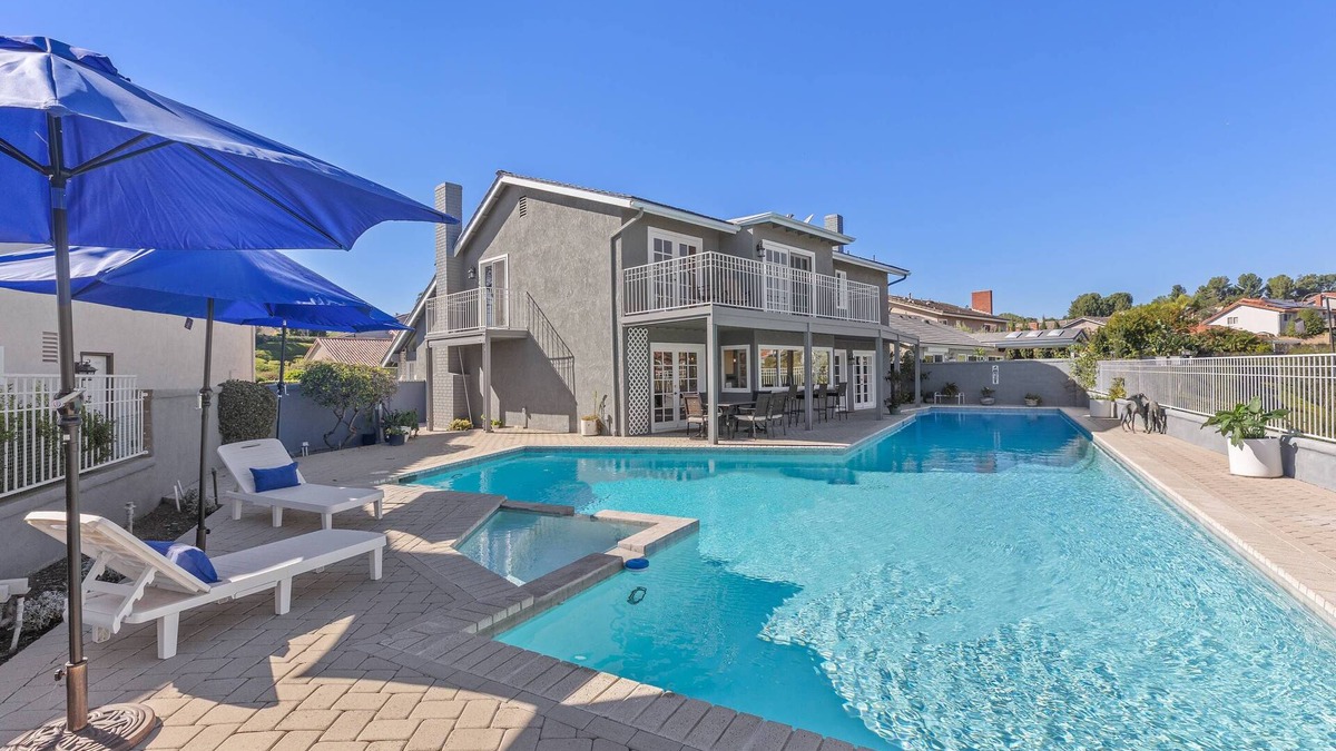 Mission Viejo House | Athena Aquatic Retreat at Lake Mission Viejo - large pool home