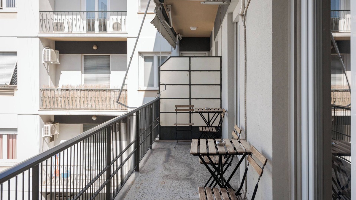 Ampelokipoi Apartment | Athenian Heritage Residences