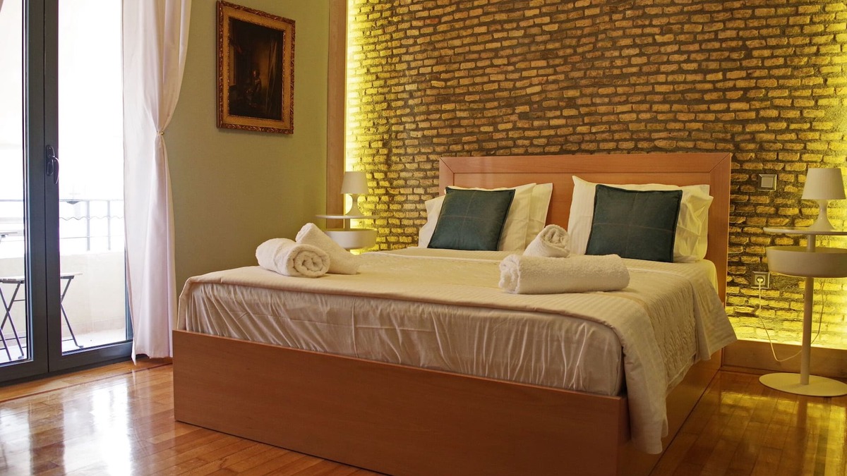 Athens City Centre Apartment | Athens Historic Centre Renovated Apartment