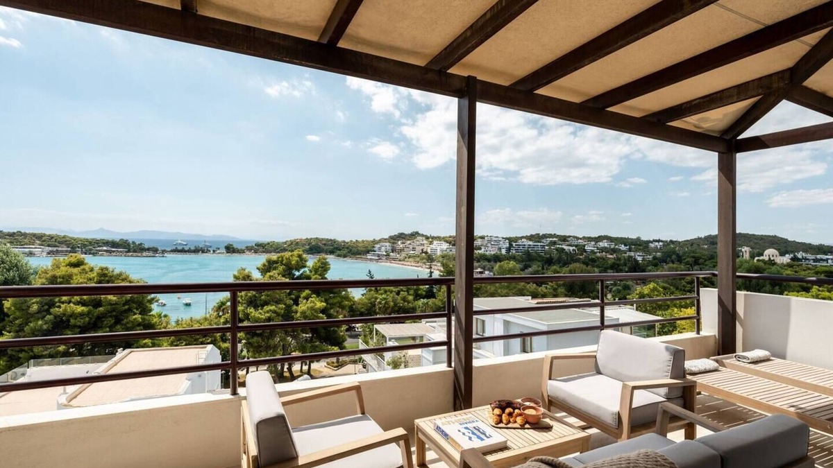 Vouliagmeni Apartment | Athens Riviera Bay View Suite By The Olon