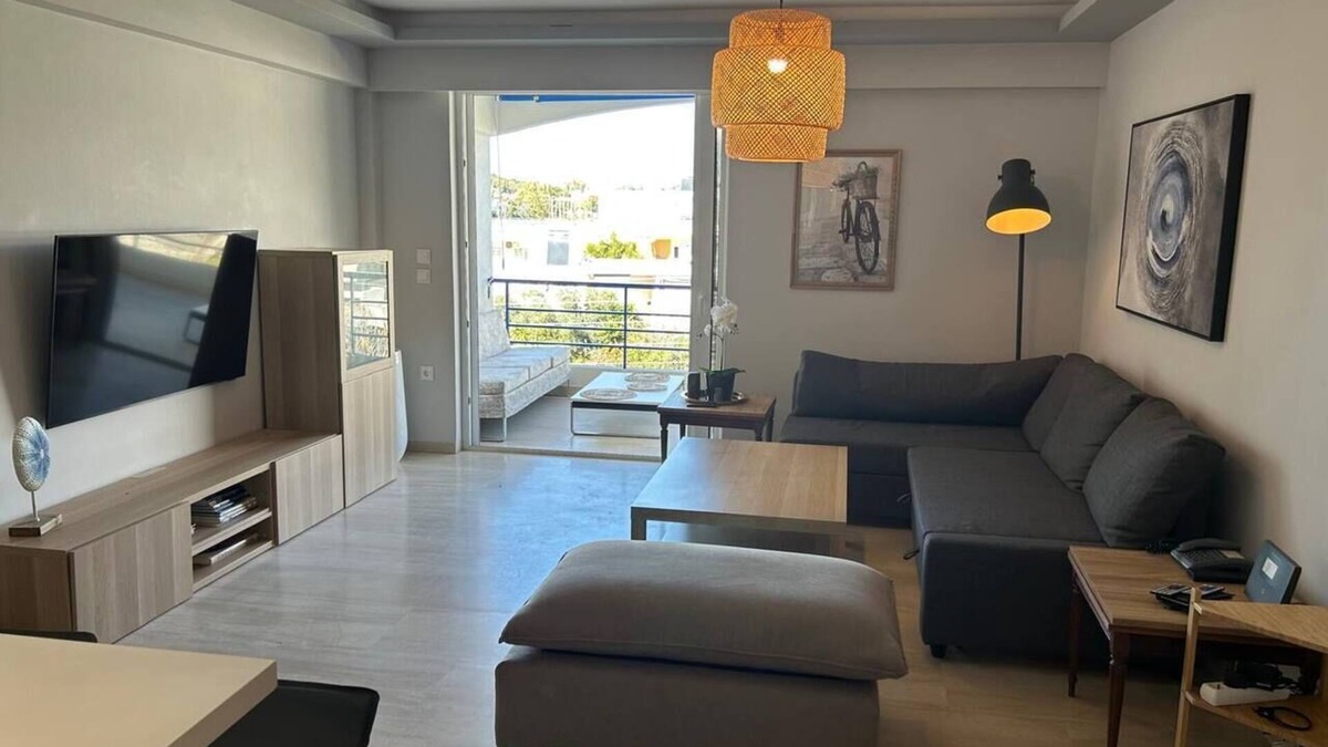 Vouliagmeni Apartment | Athens Riviera, Modern Vouliagmeni Flat at Cape of Lemos