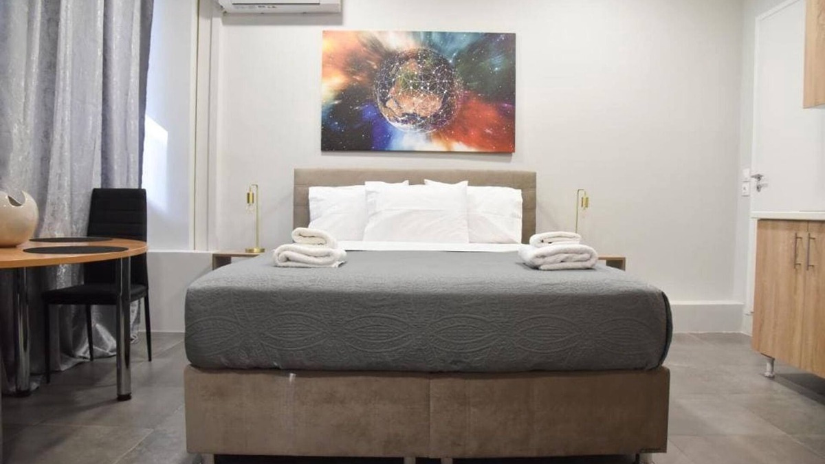Ampelokipoi Apartment | Athens Zeus A by Super Host Hub