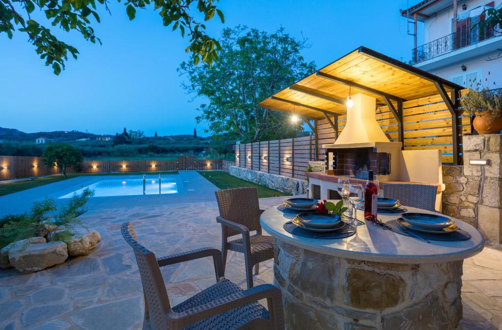 Agia Marina Villa | Athina's House