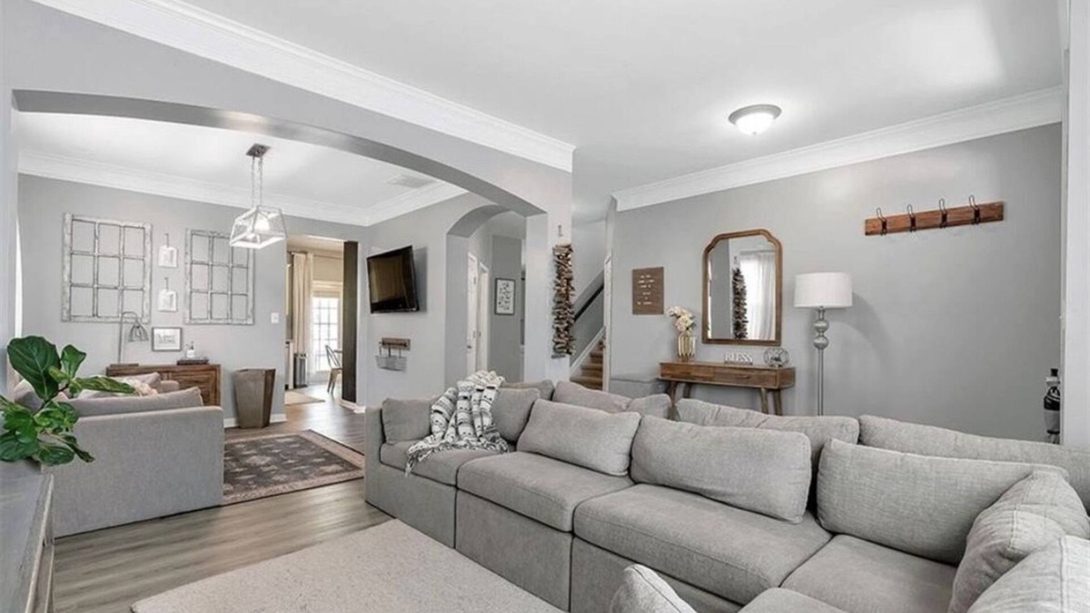 Church Street House | ATL Luxury Staycation Retreat! 15 mins from downtown. 10 min drive from Airport!