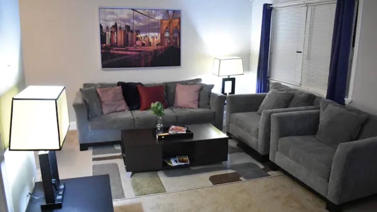 Atlanta House | Atlanta Getaway-Your Home Away From Home!