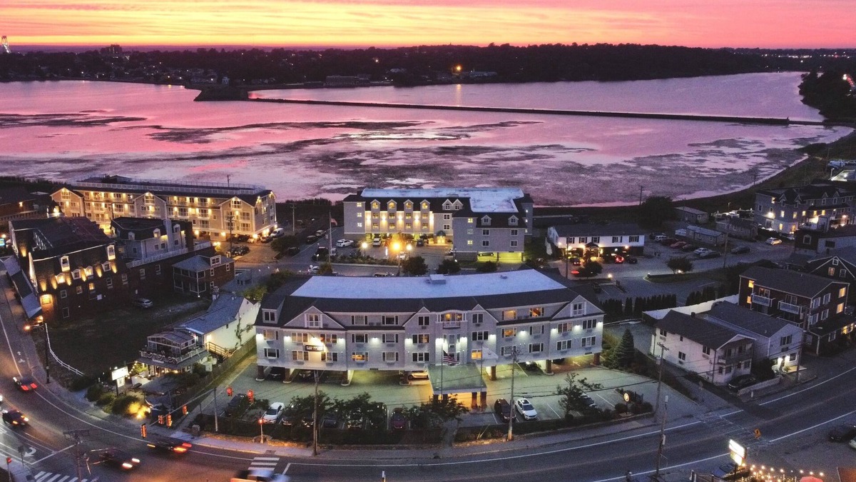 Newport Hotel | Atlantic Beach Hotel Newport