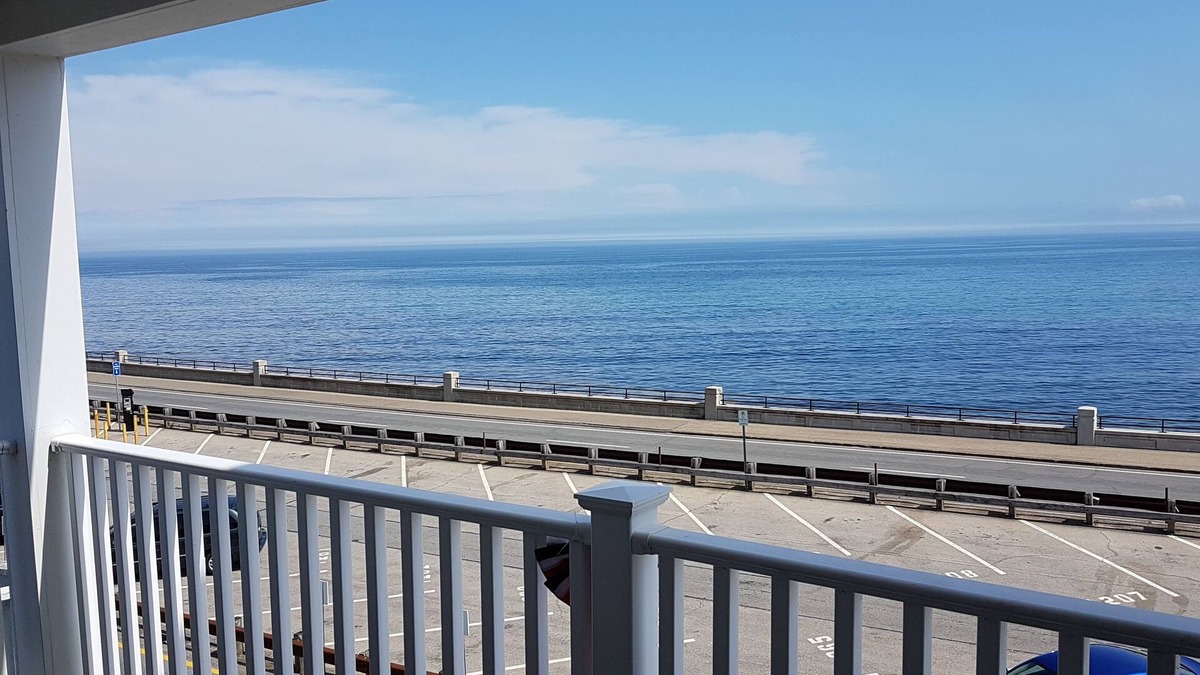 Hampton Hotel | Atlantic Breeze Suites