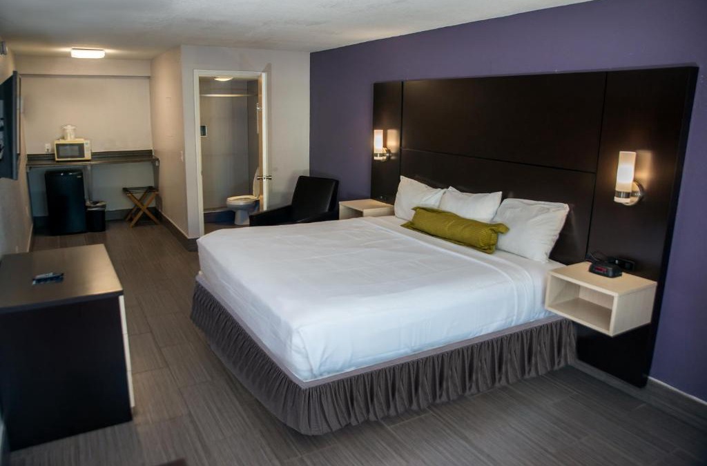 Indialantic Hotel | Atlantic Inn