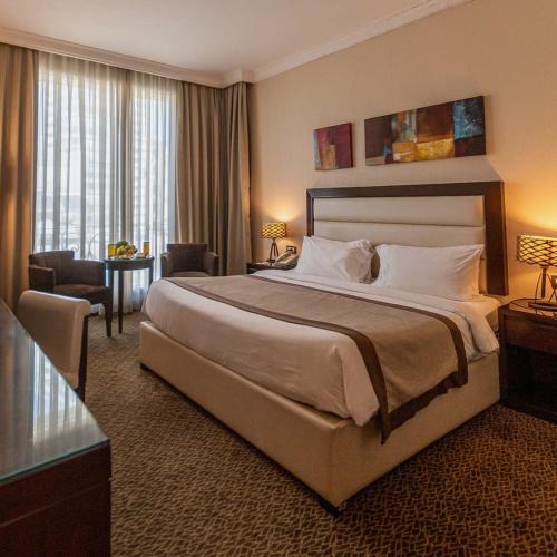 Saint Martin's Island Hotel | Atlantic Resort