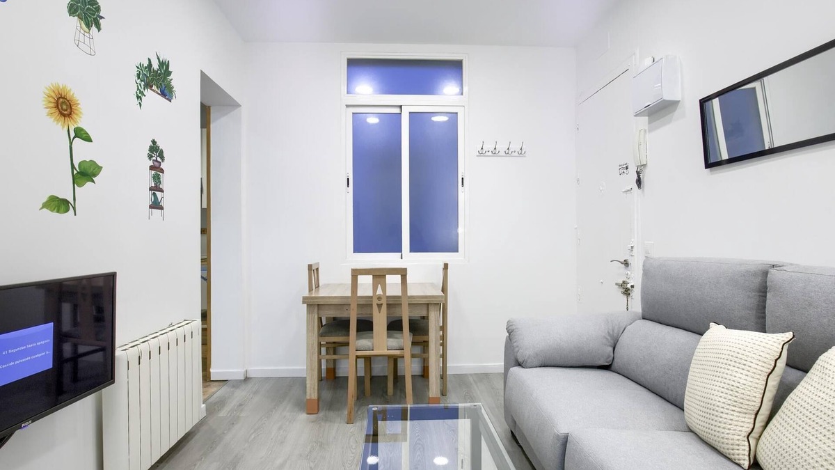Palos de la Frontera Apartment | Atocha Station - Two-bedroom apartment