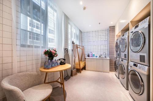 Chenggong Hotel | Atour Hotel Kunming Economic Development Zone