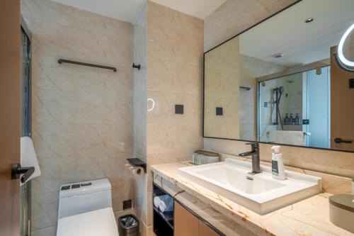 Xihu Hotel | Atour X Hotel Hangzhou Wenyi Road