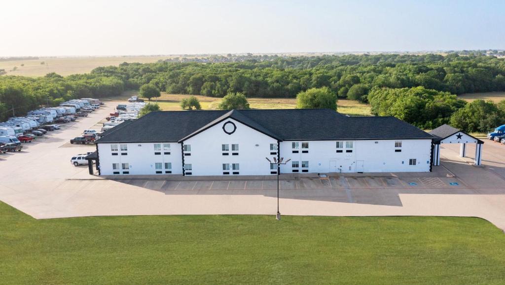McGregor Hotel | Atria Hotel and RV McGregor