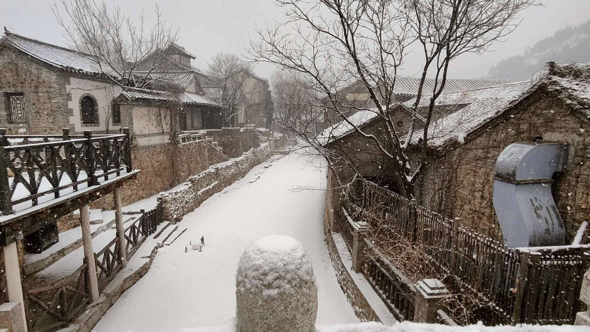 Downtown Beijing House | ATRIUM FENGZHU HOMESTAY