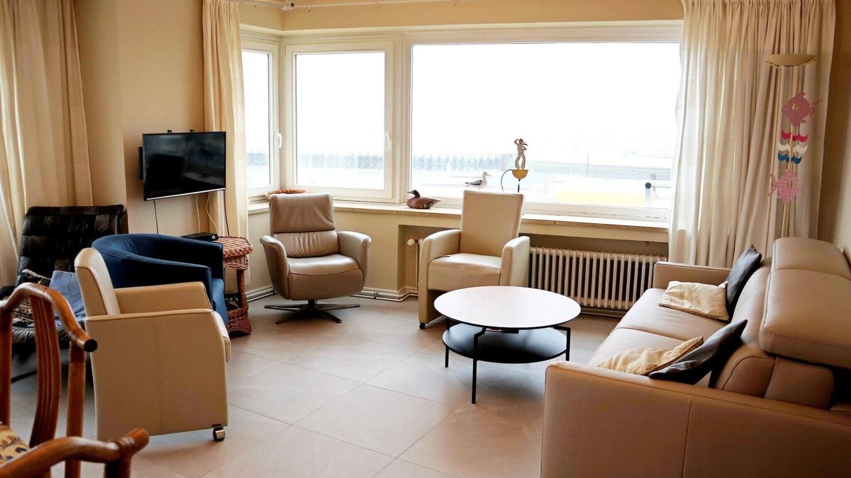 Nieuwpoort-Bad Apartment | Attic Apartment in Nieuwpoort by the Beach