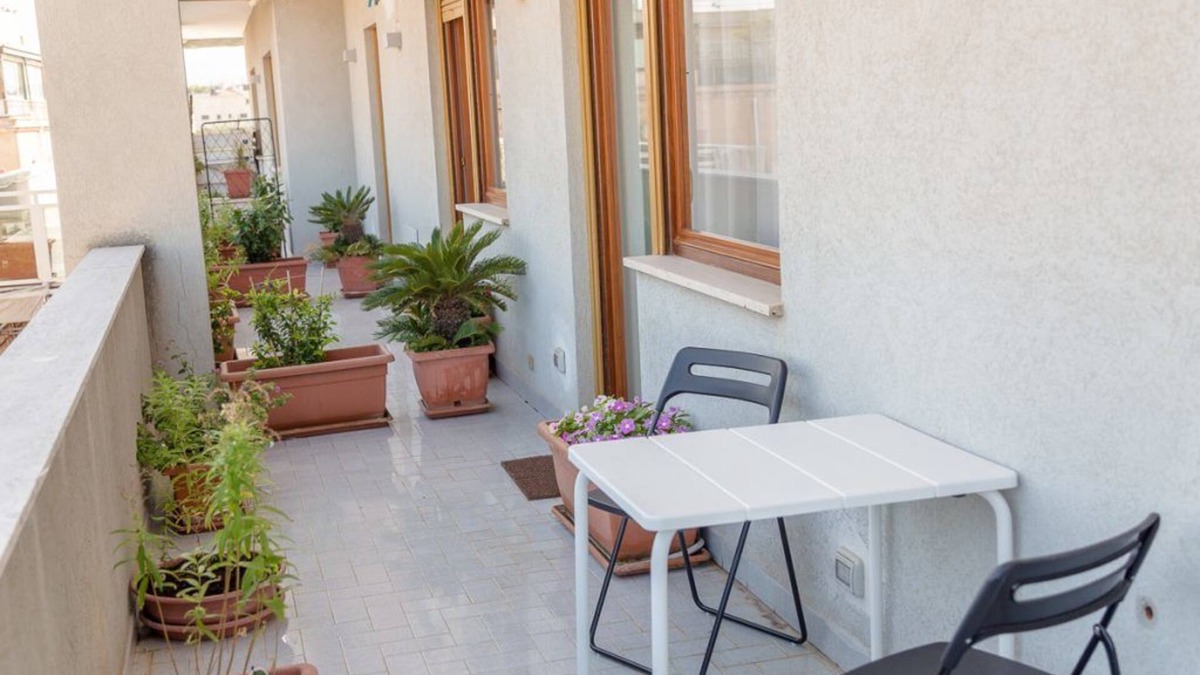 Ruggero Settimo Bed & Breakfast | Attico 33 B&B