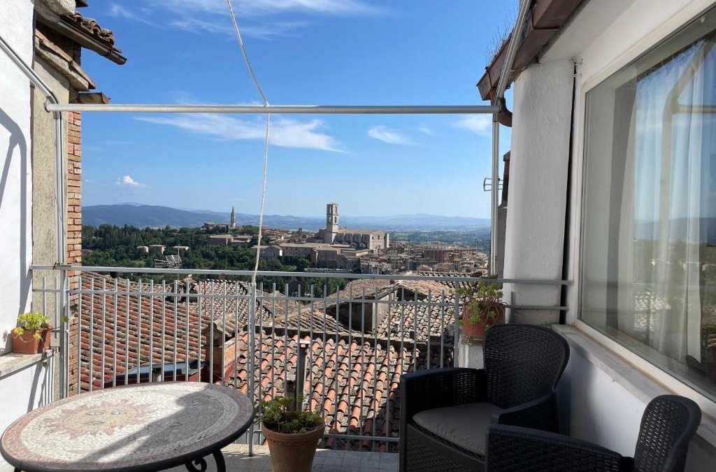 Old Town Apartment | Attico con terrazzo panoramico a 200 mt dal Duomo