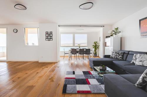 Muggia Apartment | Attico Riva Mare
