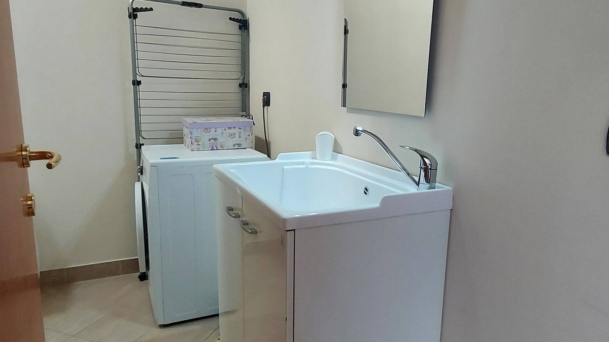 Boltiere Apartment | Attico Soppalcato CON Ascensore Privato