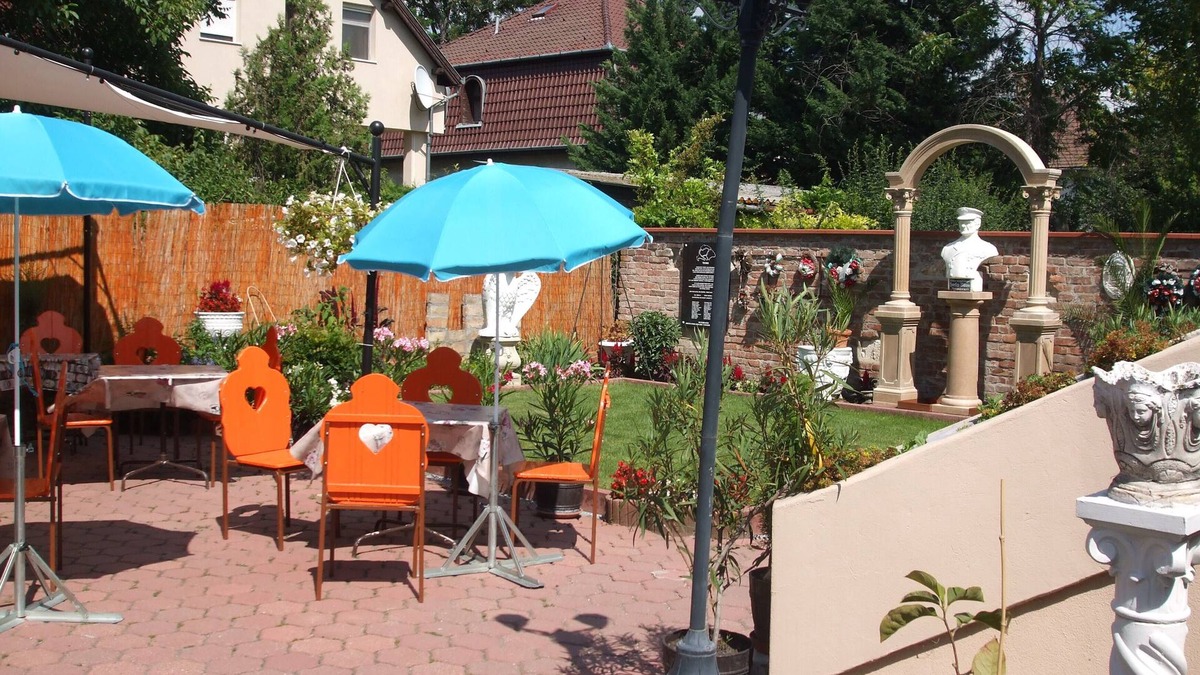 Csillaghegy Hotel | ATTILA HOTEL BUDAPEST