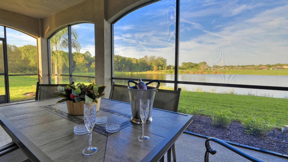 Lakewood Ranch Condo | Attractive Coach Home 3/bed, 2/bath, First Floor with Lake View