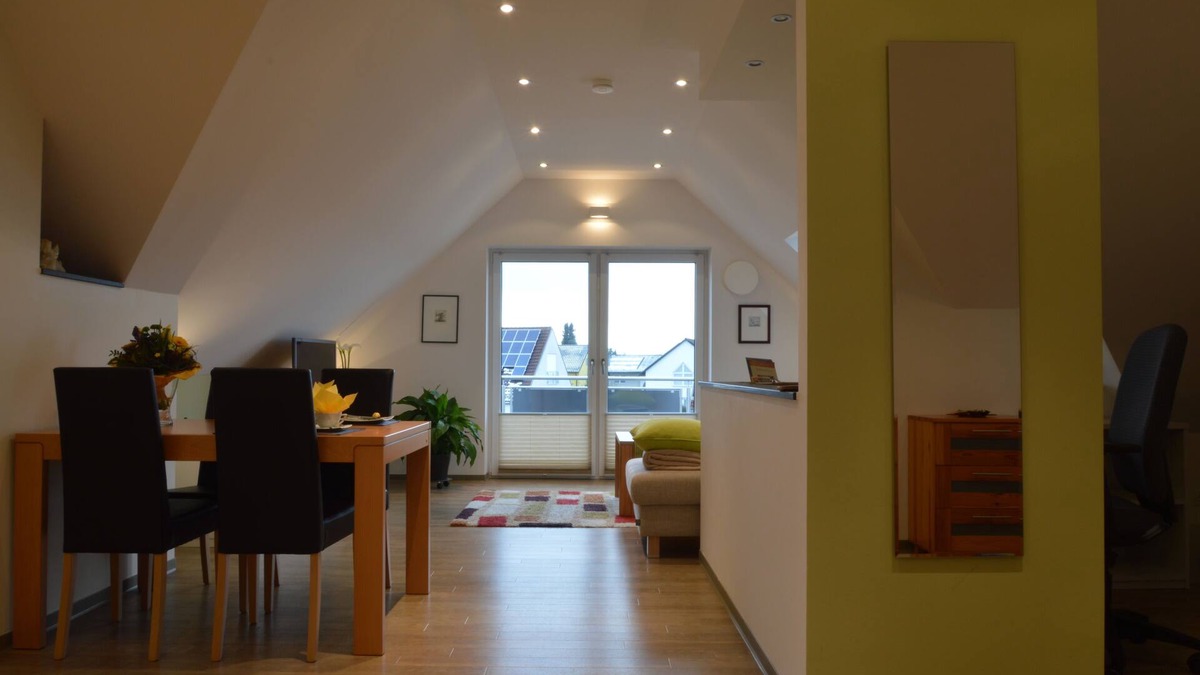 Memmelsdorf Apartment | Attractive studio apartment w. Balcony in Memmelsdorf/Bamberg and e-bike storage room
