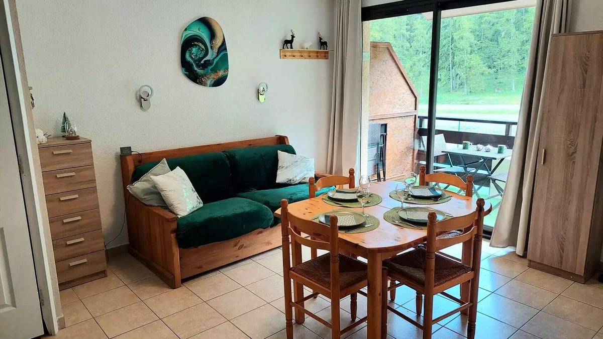 Reallon Apartment | Attractive T2 completely renovated in the resort of Réallon A07