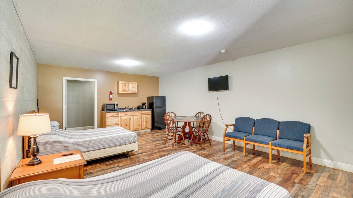Briceville Apartment | ATV Trails & Adventure: Briceville Mountain Studio
