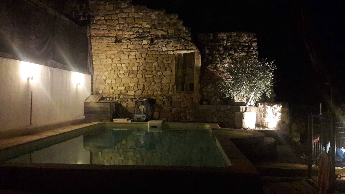 Saint-Pons-de-Mauchiens House | Atypical house