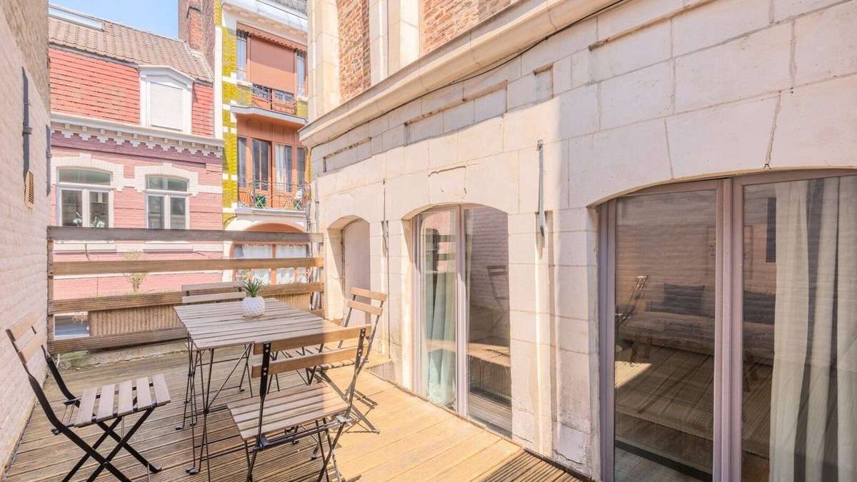 Old Lille Apartment | Atypical triplex, near Grand Place with terrace