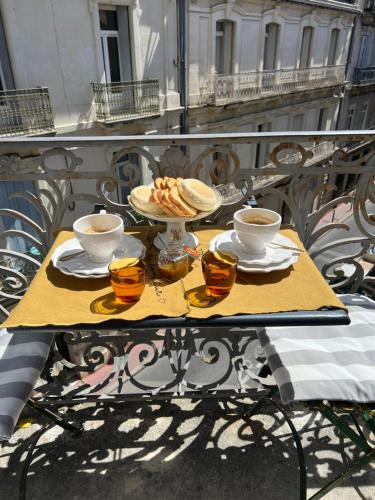 Comedie Bed & Breakfast | Au cœur de M