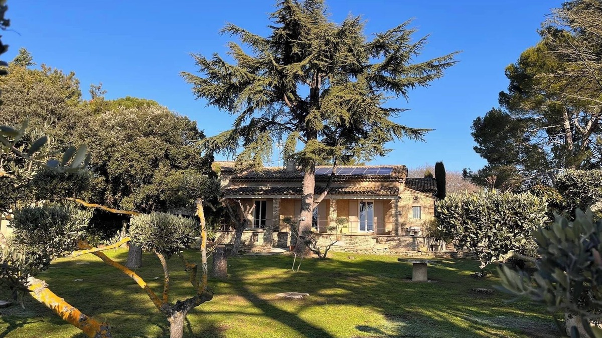 Cabrieres-d'Avignon House | Au Cœur du Luberon, "l'atelier de La Baronnie" Charme Absolu à 4km de Gordes