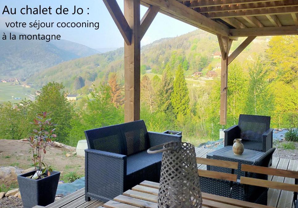 Muhlbach-sur-Munster Apartment | Au chalet de JO avec accès à l'espace piscine et jacuzzi