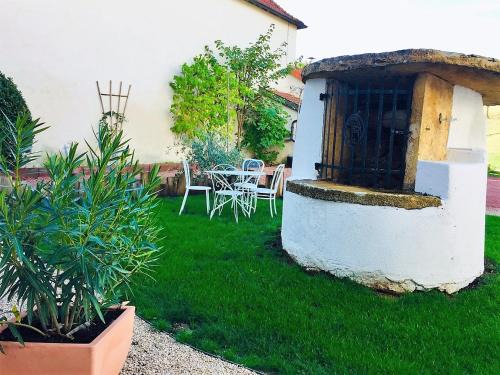 Dompierre-les-Ormes House | Au Clos des Ormes