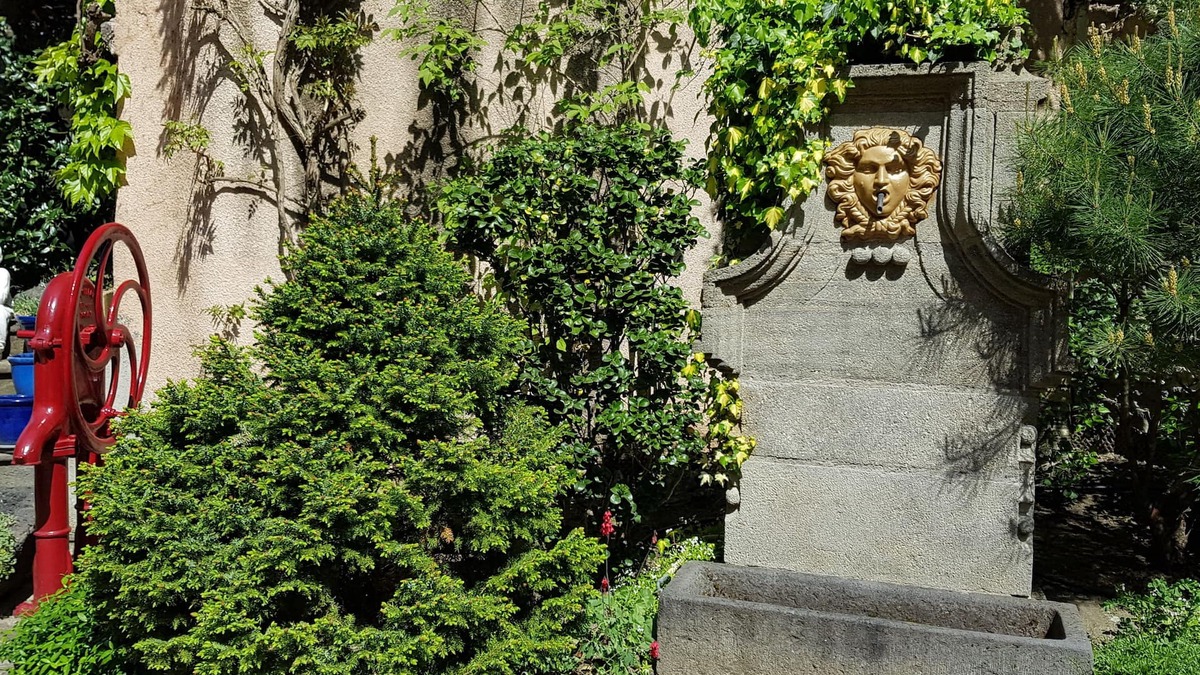 Mareugheol House | Au Coq Bleu