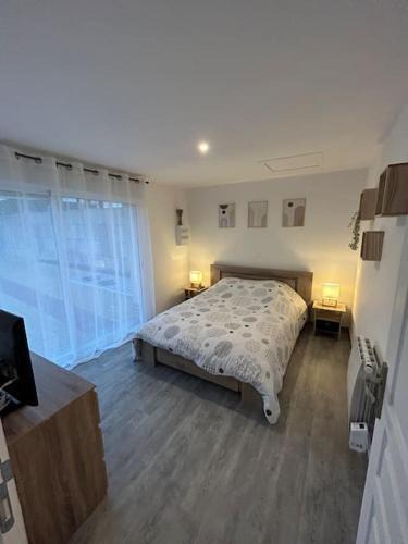 Roye Apartment | Au Petit Faubourg