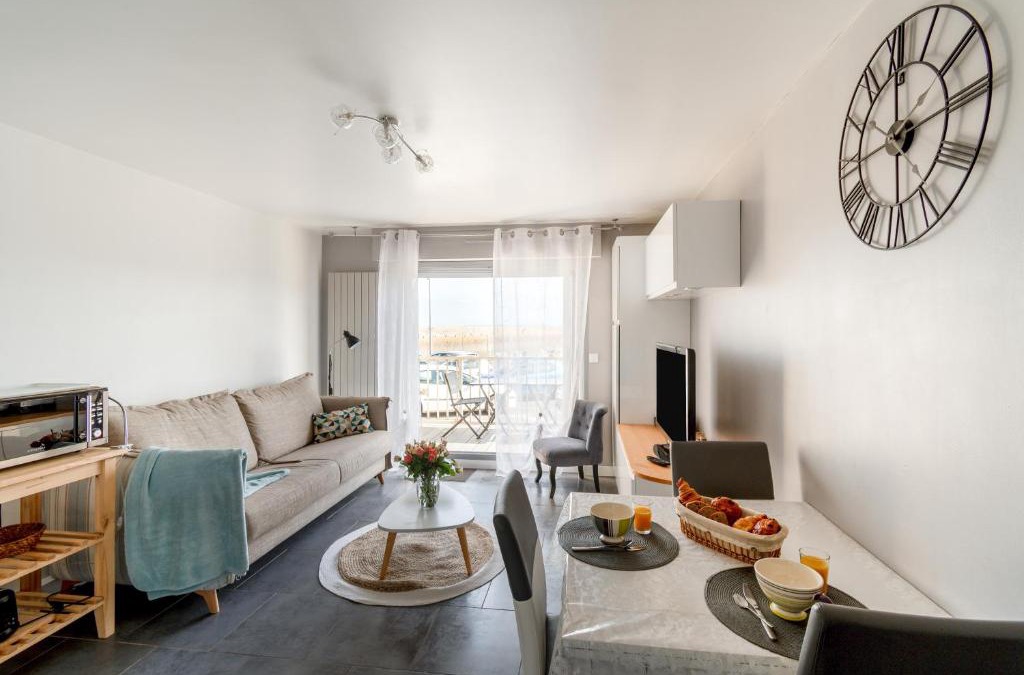 Binic Apartment | Au Phare de Binic - vue mer