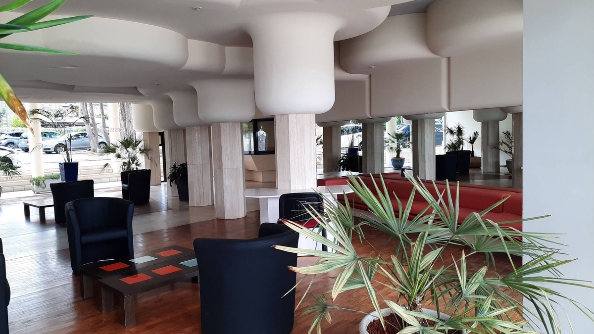 Dinard Apartment | AU Pied DE LA Plage DE L'ecluse, Studio Atypique