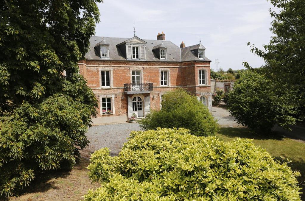 Bouvaincourt-sur-Bresle House | Au Souffle de Vert