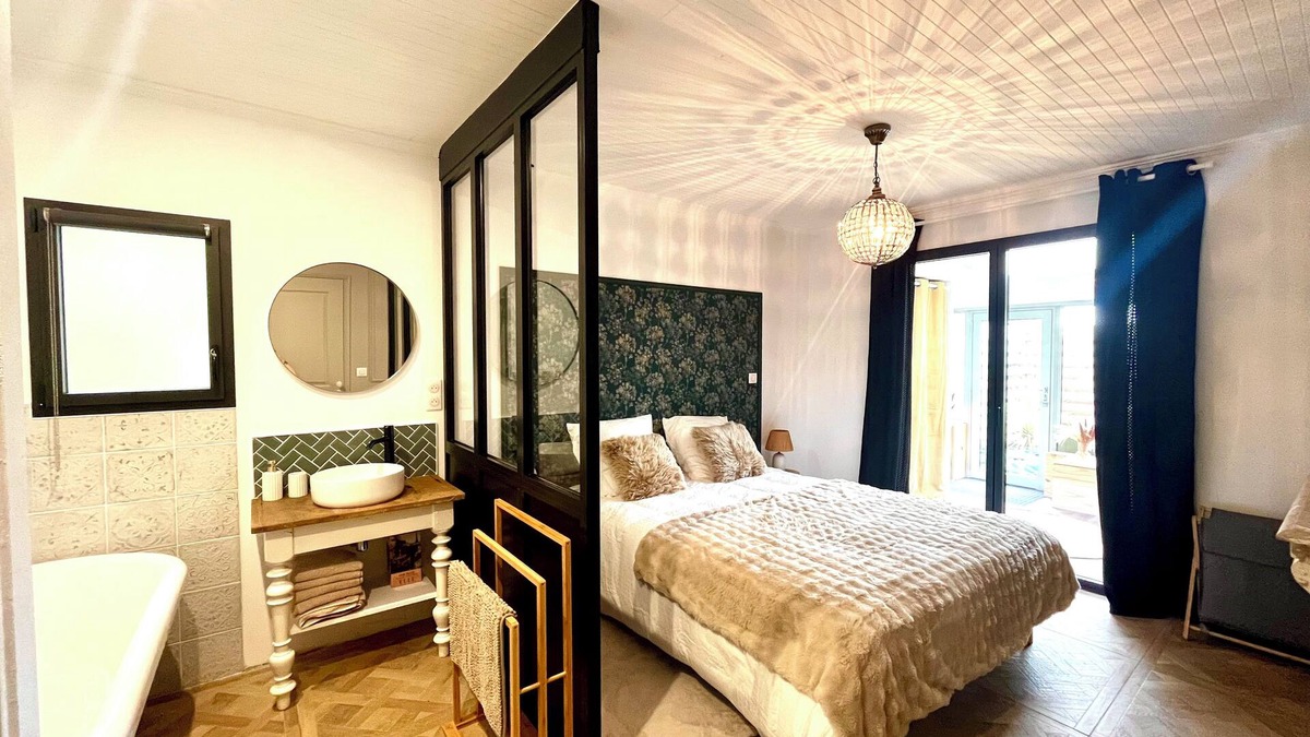 Treveneuc House | Au Ty Cocon" gîte with private Jacuzzi, beaches (950m away) and Gr34