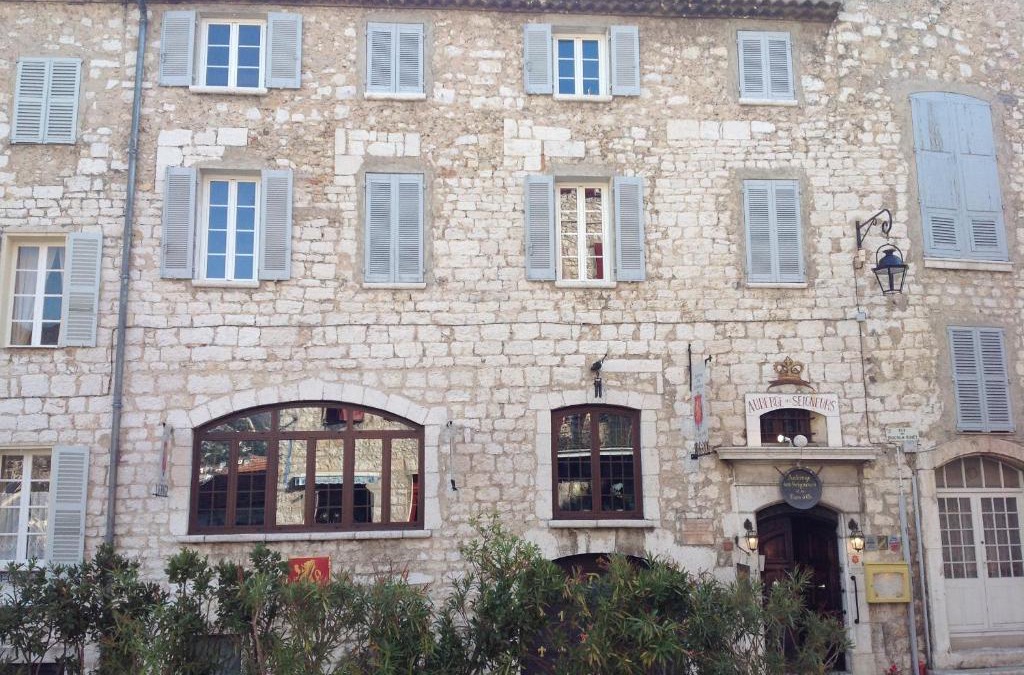 Vence Hotel | Auberge des Seigneurs