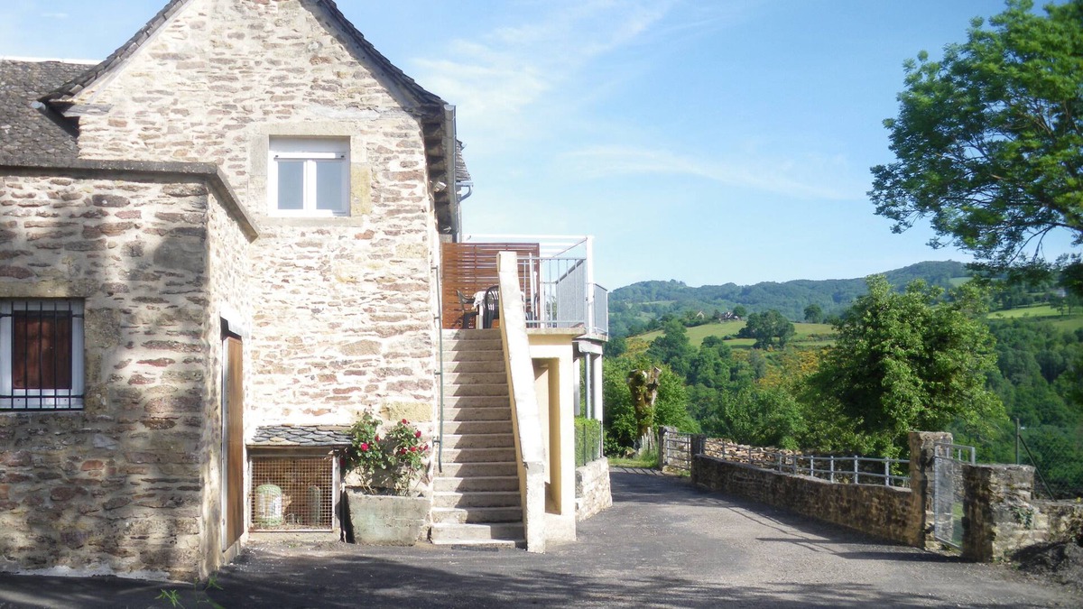 Castelnau-de-Mandailles Cottage | AUBRAC VALLEY OF THE LOT (2 STARS)