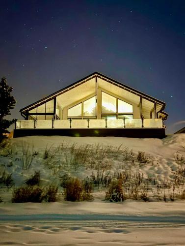 Rovaniemi Villa | Aurora Arctic Riverside Villa